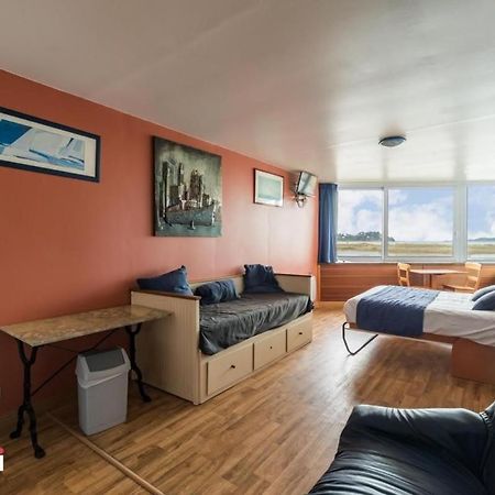 La Presqu' Ile Du Lenn Face A La Mer Apartment Louannec Bagian luar foto